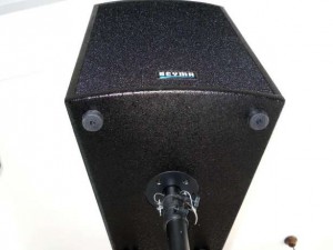 124482314 5 644x461 boxa-fullrange-12-cu-difuzoare-beyma-arad rev002